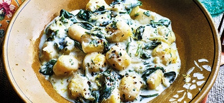Creamy spinach gnocchi