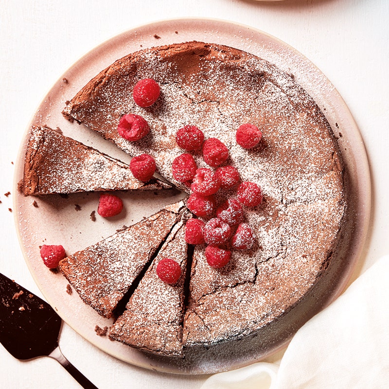 Flourless chocolate-almond cake