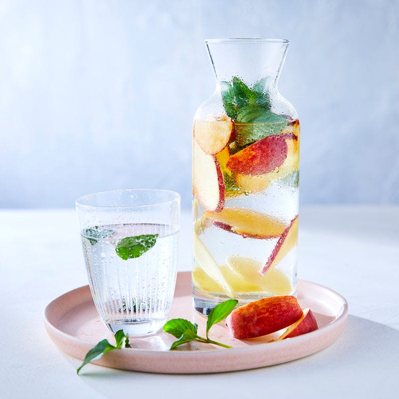 Pfirsich-Ingwer-Wasser