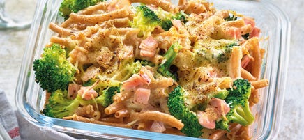 Gegratineerde macaroni met broccoli