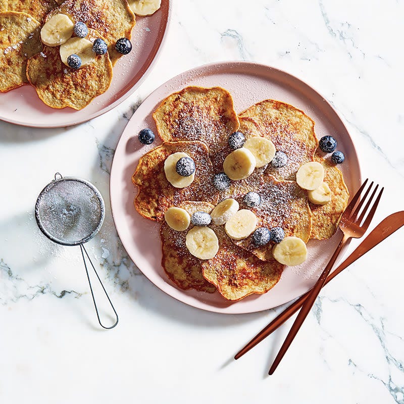 Photo of Banana lover’s flourless pancakes by WW