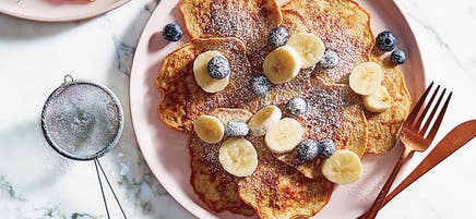 Banana lover’s flourless pancakes
