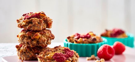 Beerige Muffins mit Walnuss
