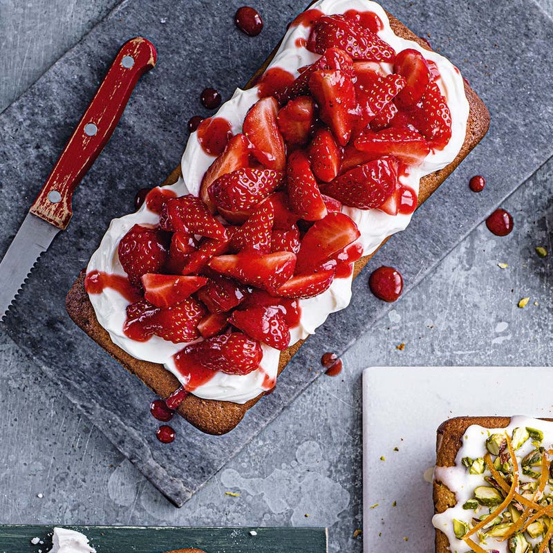 Photo of Strawberry syrup cake by WW