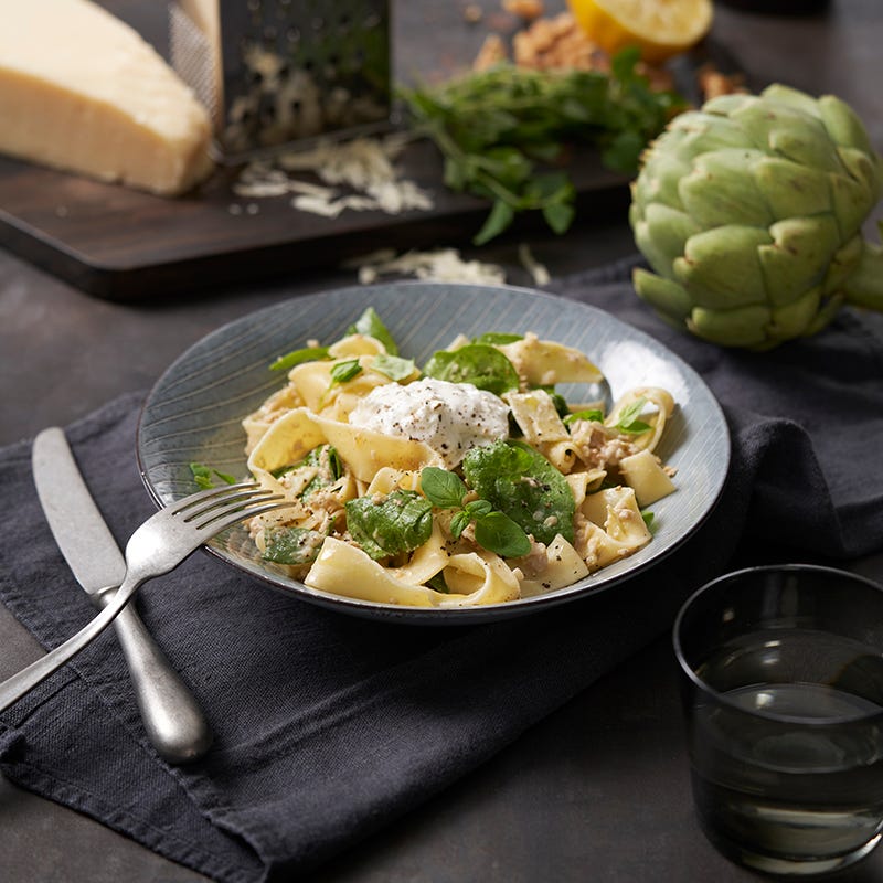 ViktVäktarna - Pasta med kronärtskockspesto och burrata