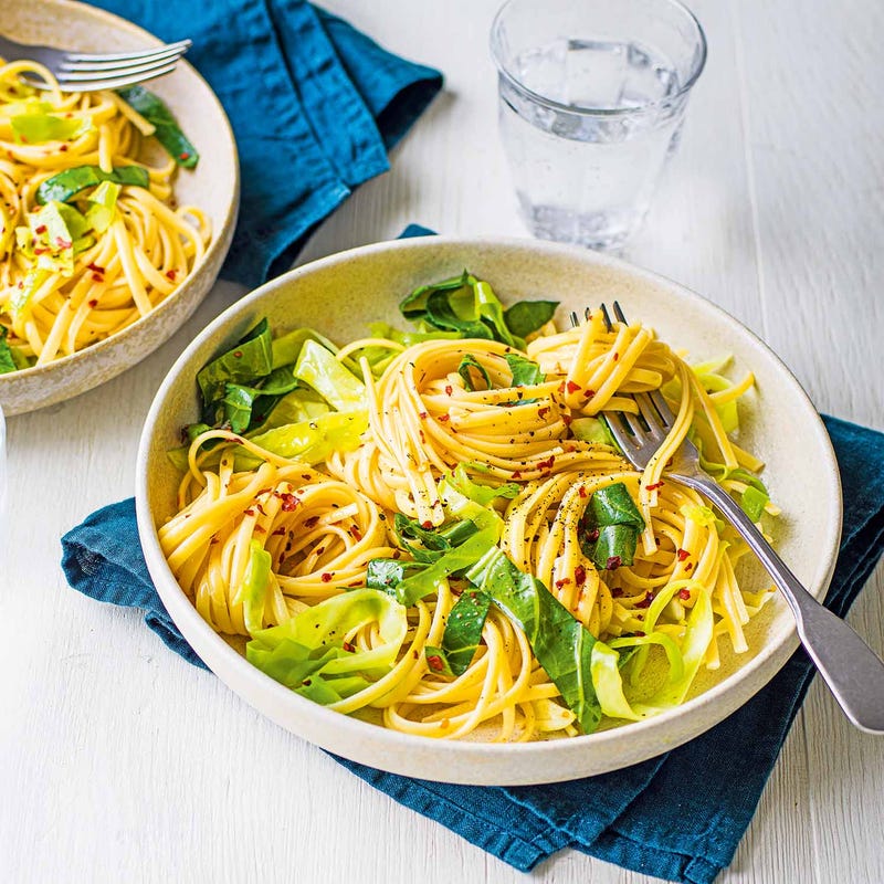 Photo of Garlicky cabbage pasta by WW