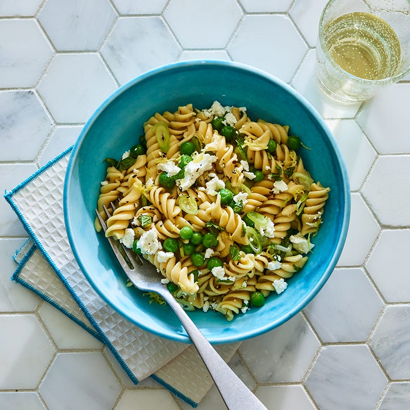Minty pea pasta