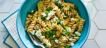 Minty pea pasta