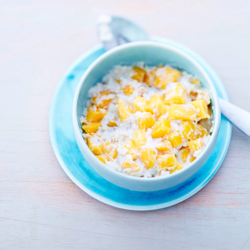 Exotisches Porridge mit Mango