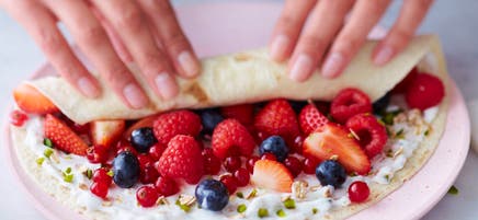 Crêpe express aux baies colorées
