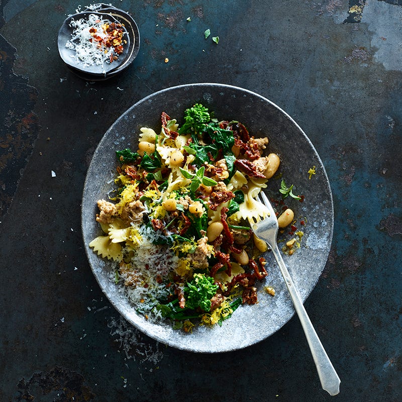 ViktVäktarna - Pasta med kycklingfärs, kikärter och sparrisbroccoli