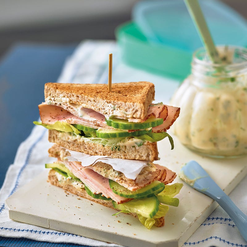 Foto van Sandwich met kip en abrikozencrème door WW