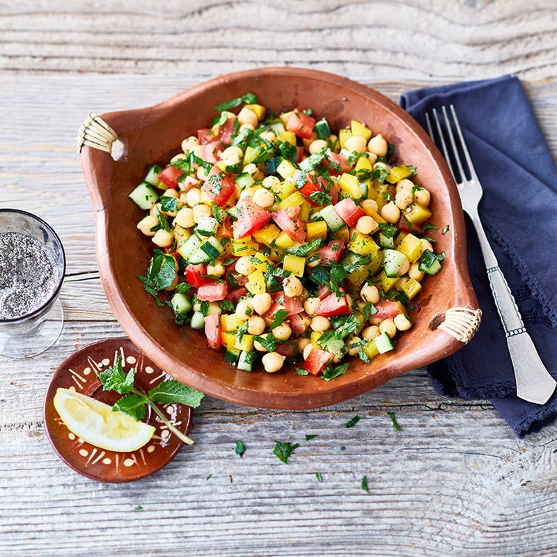 Mediterraner Kichererbsensalat