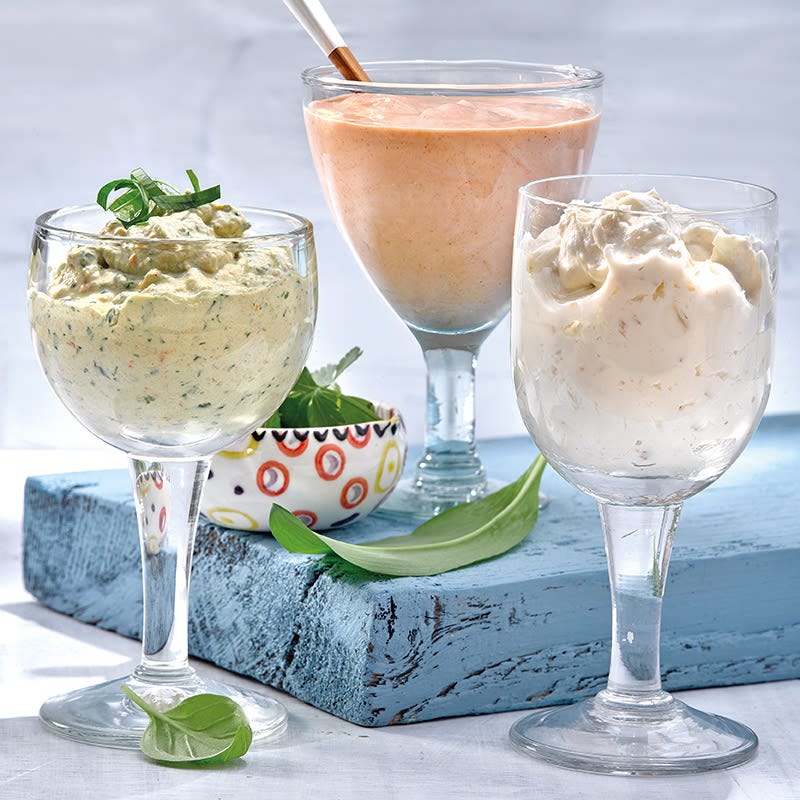 Bärlauch-Frischkäse-Dip mit Tomaten