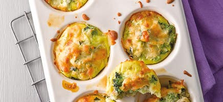 Muffins aux spaghettis et aux légumes