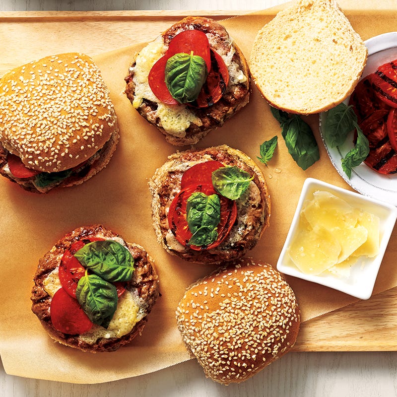 Pepperoni pizza burgers