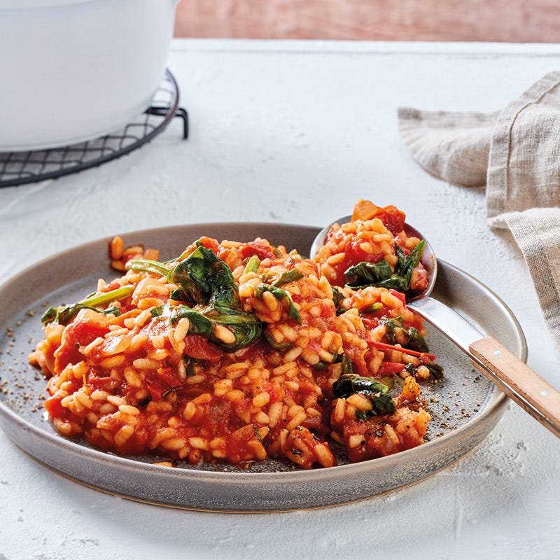 Tomatenrisotto mit Spinat