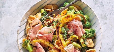 Carbonara d'orecchiettes au brocoli