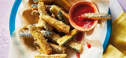 Parmesan-coated air-fryer zucchini chips