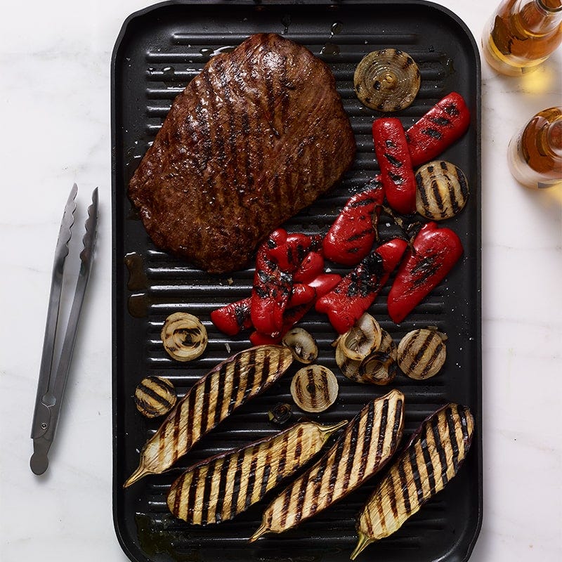 Chargrilled steak with paprika