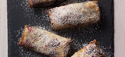 Air fryer cherry-pie rolls