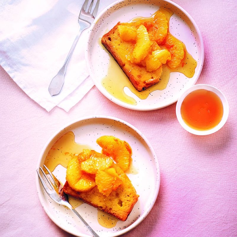 Pain perdu de maïs et oranges grillées