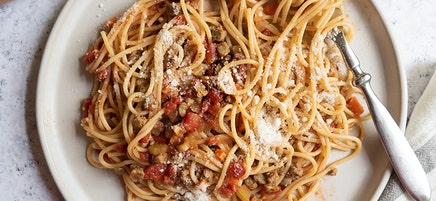 Vegetarian pasta Bolognese