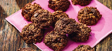Choc-chip flapjack bites