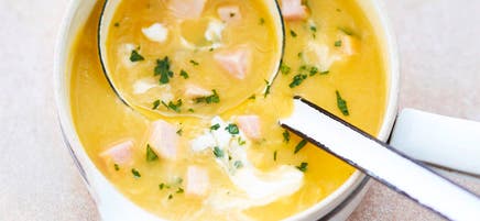 Soupe de pommes de terre au carré de porc fumé