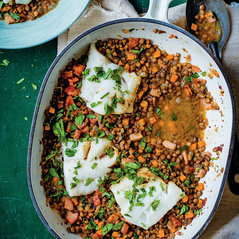 Foto van Vis met gesmoorde linzen & gerookt ontbijtspek door WW