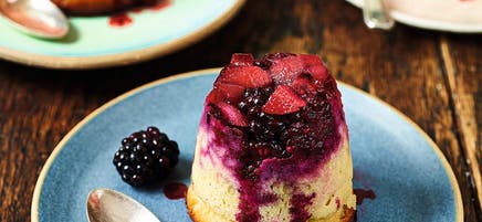 Apple & blackberry sponge puddings