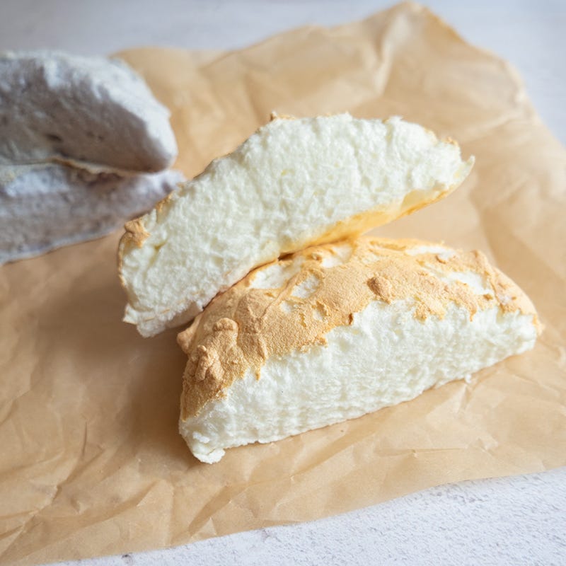 Almond-scented cloud bread