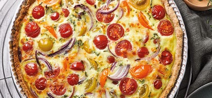 Bunte Tomaten-Zwiebel-Quiche