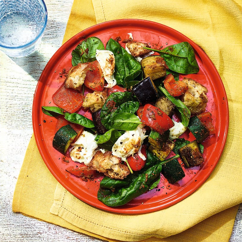 Photo of Italian-style pesto salad by WW