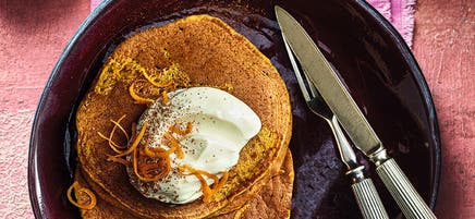 Pumpkin pie pancakes