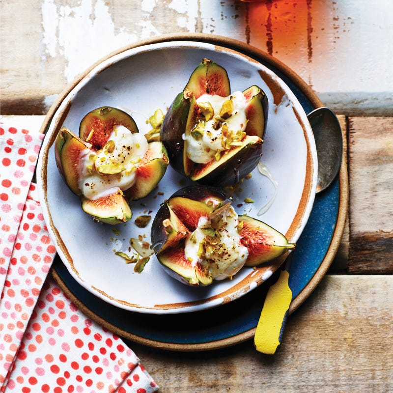 Figues cuites à la ricotta et aux pistaches