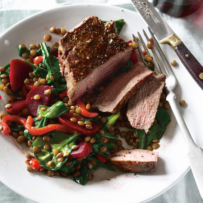 Filet mignon et salade de lentilles chaudes