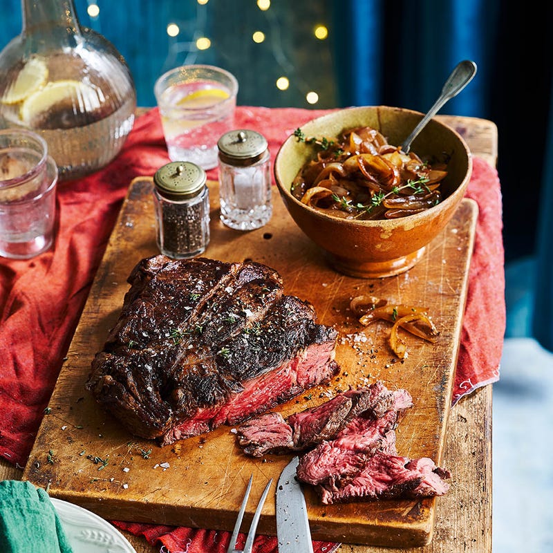 Photo of Slow cooked chuck steak with caramelised onions by WW