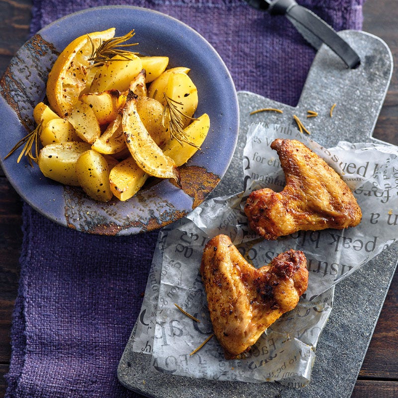 Chicken Wings mit Zitronen-Rosmarin-Kartoffeln