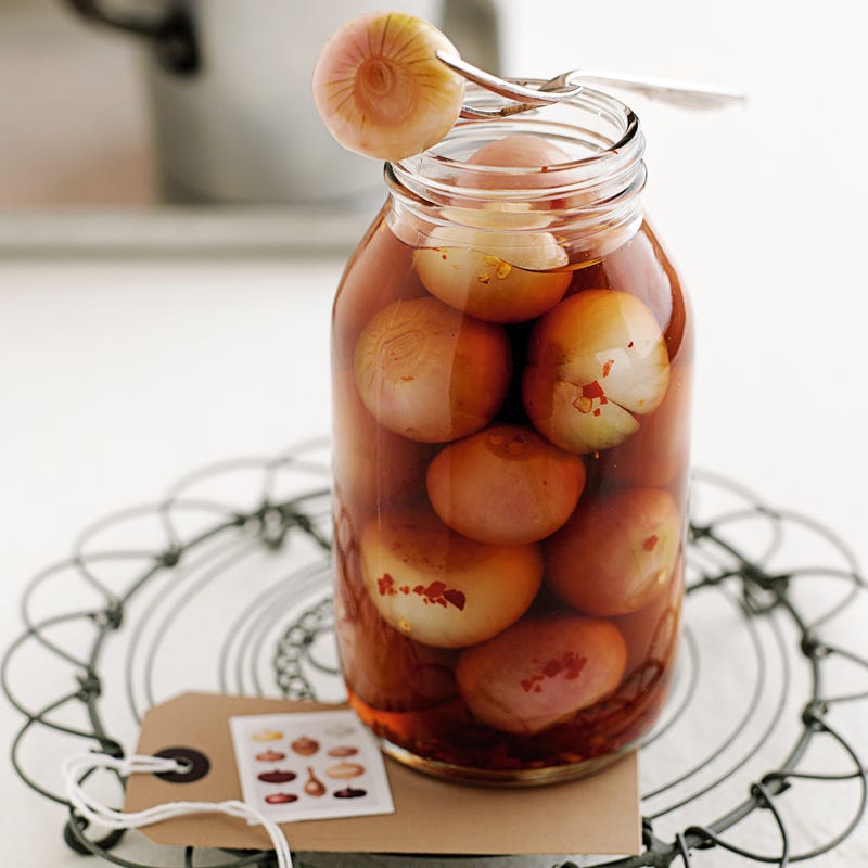 Eingelegte Schalotten mit Chili
