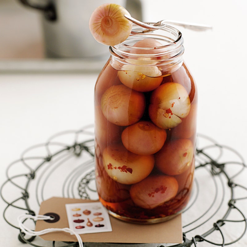 Eingelegte Schalotten mit Chili