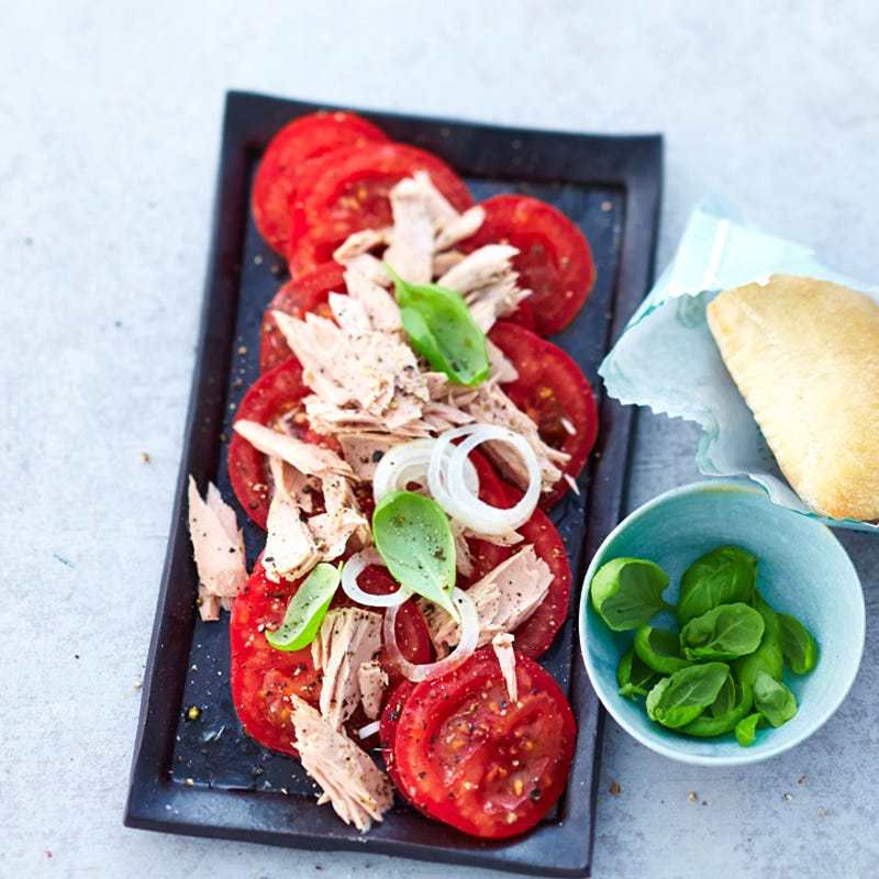 Schnelle Thunfisch-Tomaten