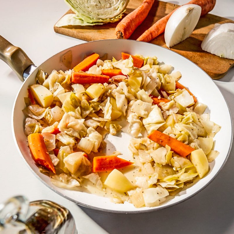 Braised cabbage