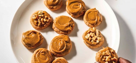 Peanut Butter Cookies with Crushed Peanuts