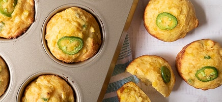 Jalapeño-cheddar corn muffins