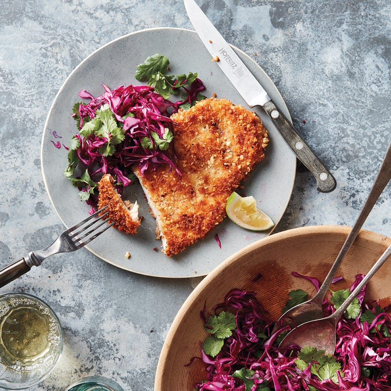 Mandelschnitzel mit Koriander-Rotkohl
