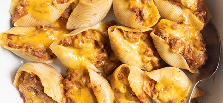 Cheeseburger Stuffed Shells