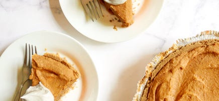 Four-ingredient pumpkin pie