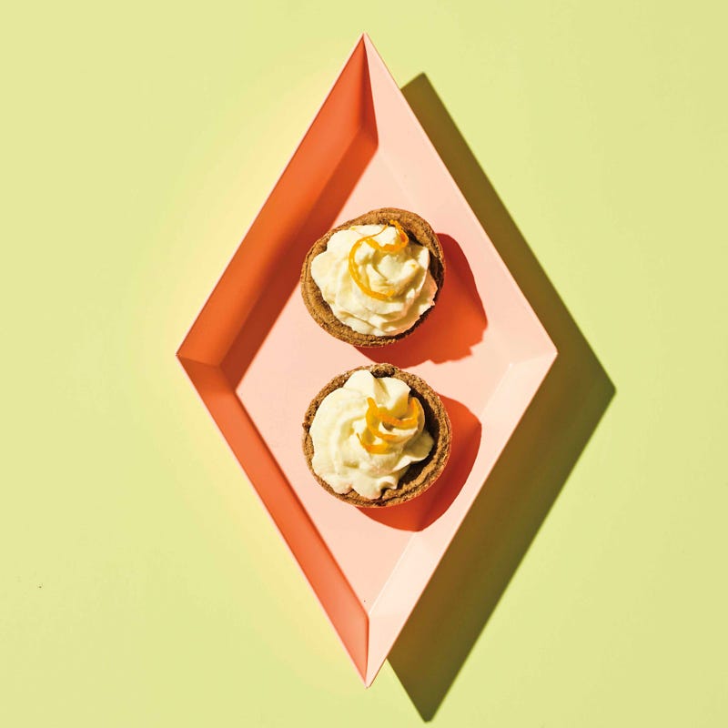 Chocolate cannoli cups