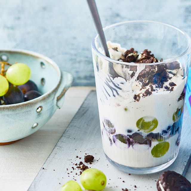 Trauben-Schichtdessert
